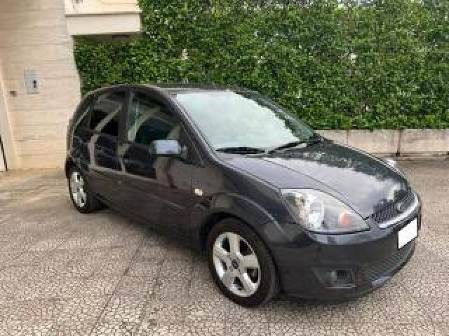 Ford Fiesta 1.4 Tdci 5p. Ghia 