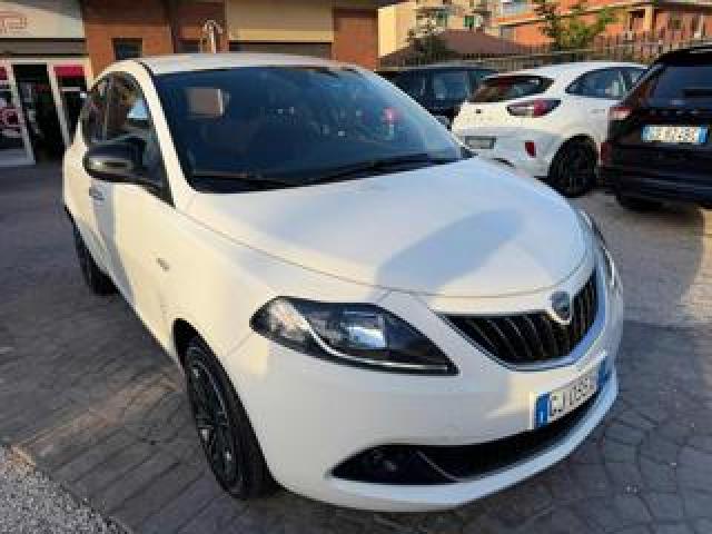 Lancia Ypsilon 1.0 Firefly 5 Porte S&s Hybrid Ecochic Gold  