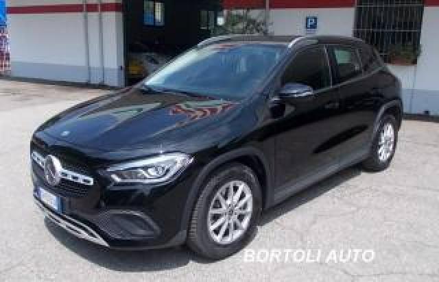 Mercedes Benz Gla 200 D 57.000 Km Automatica Business Extra 