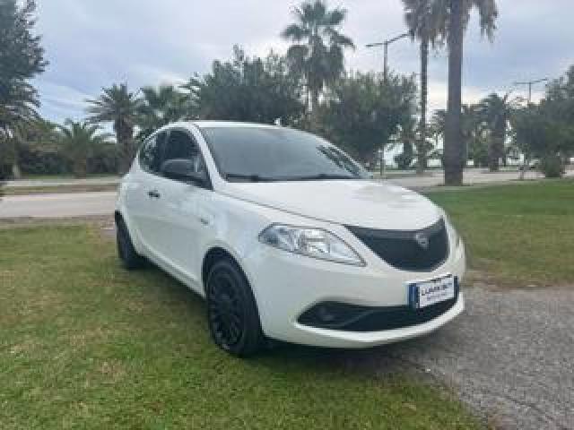 Lancia Ypsilon 1.2 69 Cv 5 Porte Elefantino Blu 