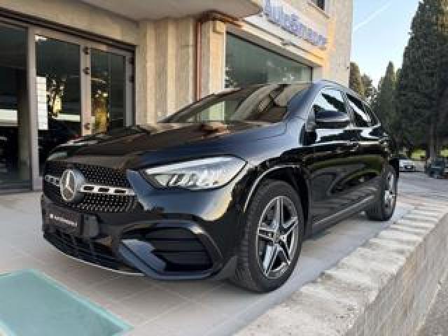 Mercedes Benz Gla 200 D Automatic Premium Amg 