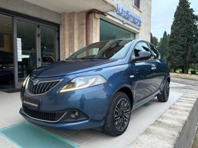 Lancia Ypsilon 1.0 Firefly 5 Porte S&s Hybrid Gold 5 Posti 