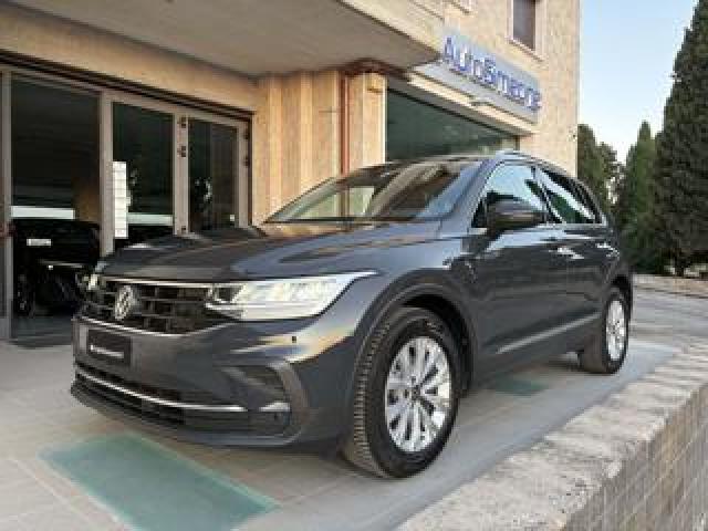 Volkswagen Tiguan 2.0 Tdi 150 Cv Scr Dsg Life 