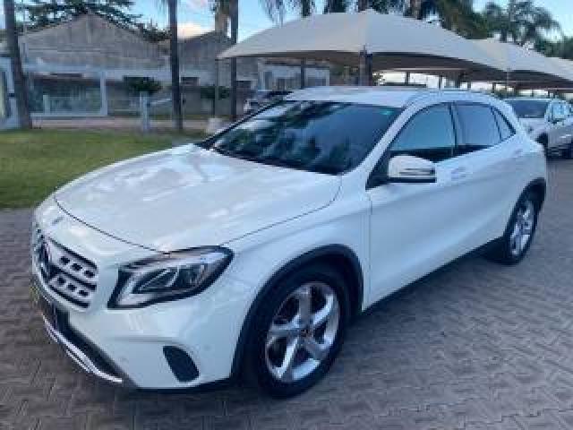Mercedes Benz Gla 200 D Automatic 4matic Sport 
