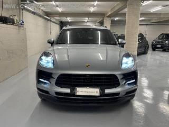 Porsche Macan 2.0 