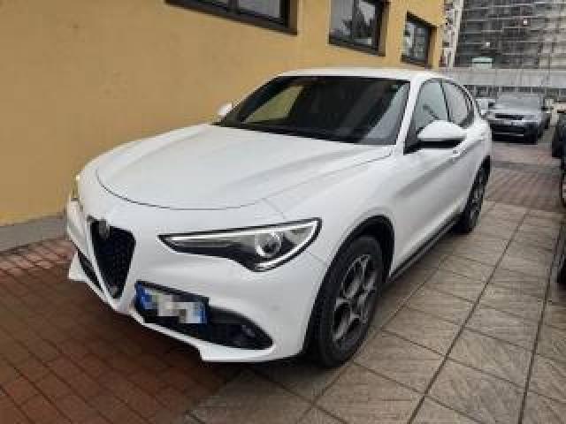 Alfa Romeo Stelvio 2.2 Turbodiesel 190 Cv At8 Q4 Executive 