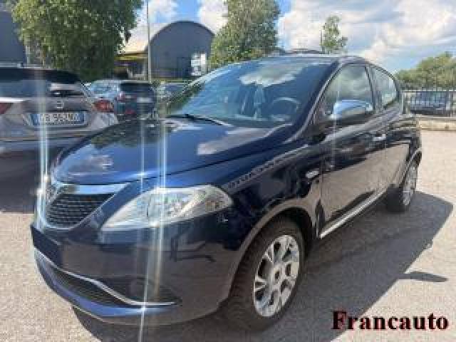 Lancia Ypsilon 1.2 69 Cv 5 Porte S&s Platinum 
