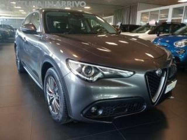 Alfa Romeo Stelvio 2.2 Turbodiesel 160 Cv At8  