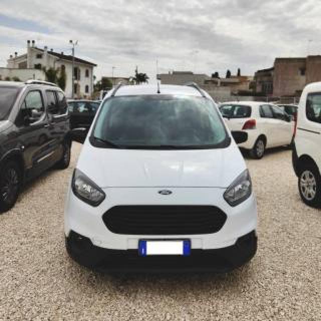Ford Transit Courier 1.5 Tdci Van Trend 