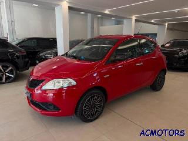 Lancia Ypsilon 1.2 69 Cv 5 Porte S&s Gold 