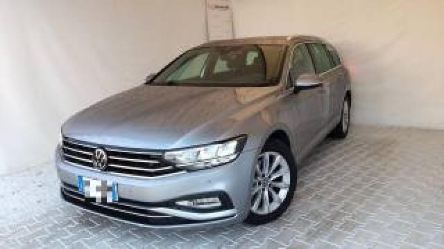 Volkswagen Passat Variant 2.0 Tdi Scr Evo Dsg Business 