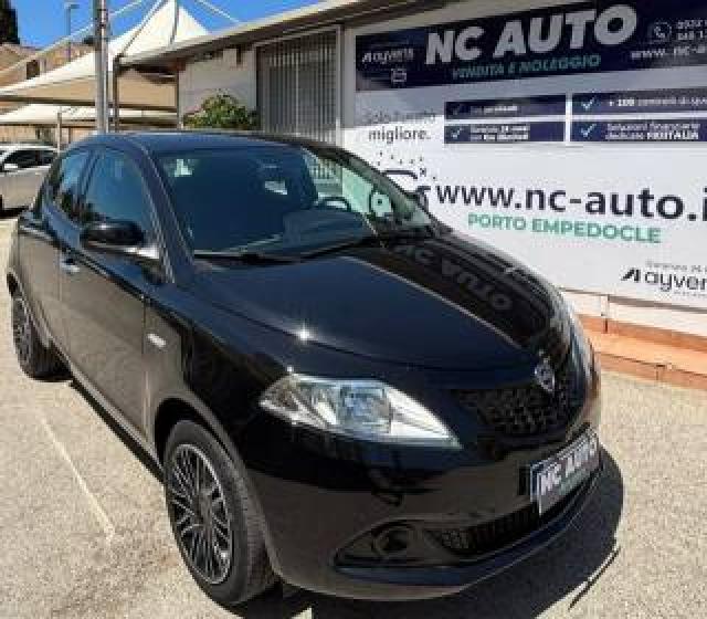 Lancia Ypsilon 1.0 Firefly 5 Porte S&s Hybrid Silver Plus 