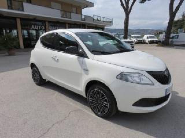 Lancia Ypsilon 1.0 Firefly 5 Porte S&s Hybrid Km 10000 