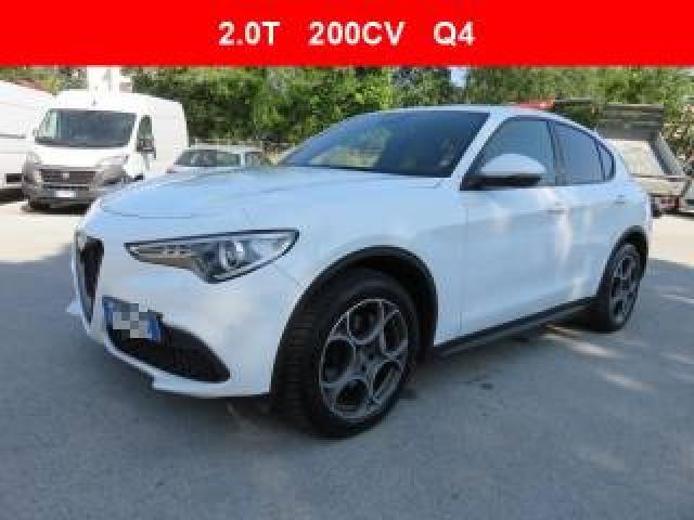 Alfa Romeo Stelvio 2.0 Turbo 200 Cv At8 Q4 Sprint 