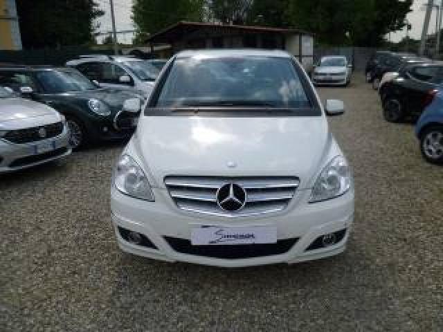 Mercedes Benz B 180 Cdi Executive 
