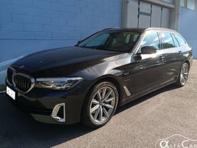 Bmw 530 E Xdrive Touring Luxury 