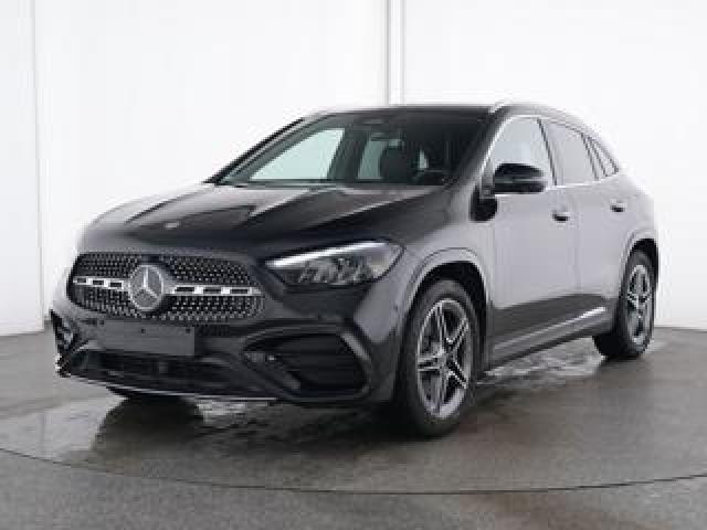 Mercedes Benz Gla 180 Automatic Amg Line Premium 