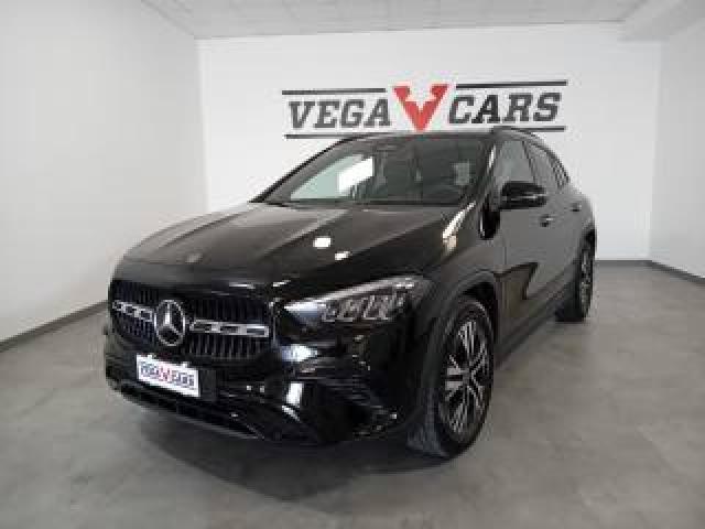 Mercedes Benz Gla 180 D Automatic Sport 