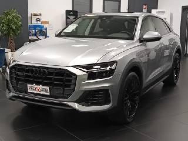 Audi Q8 55 Tfsi Quattro Sport 22 - Pelle- Tetto - Promo!! 
