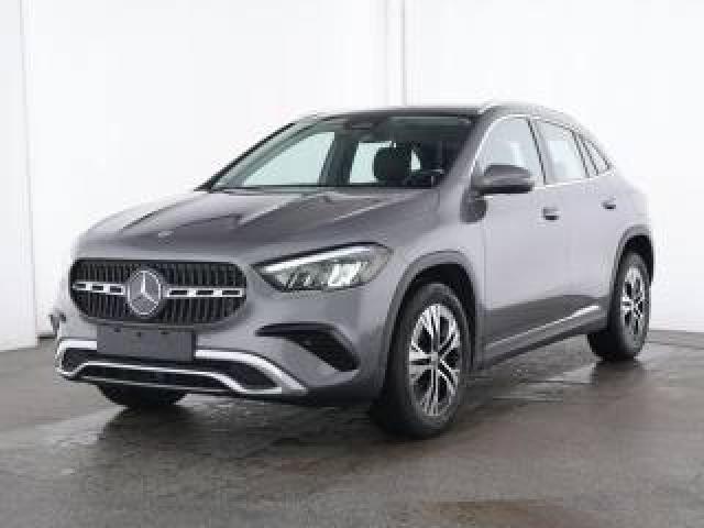 Mercedes Benz Gla 180 Automatic Progressive Advanced 