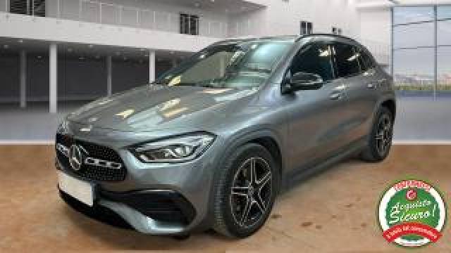 Mercedes Benz Gla 200 D Auto Premium Amg *pack Luci*pelle 