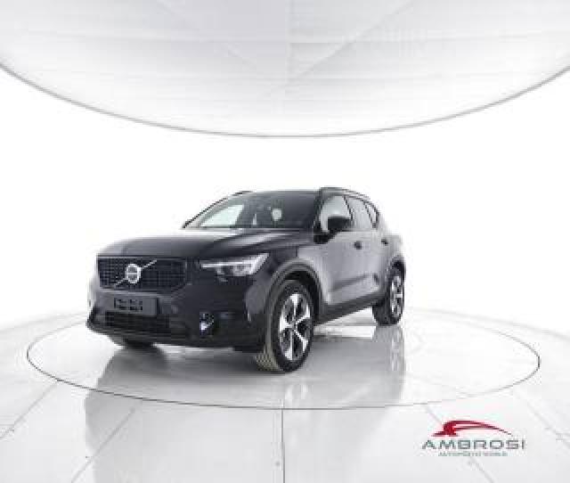 Volvo Xc40 B3 Mild Hybrid Benzina Plus Dark 