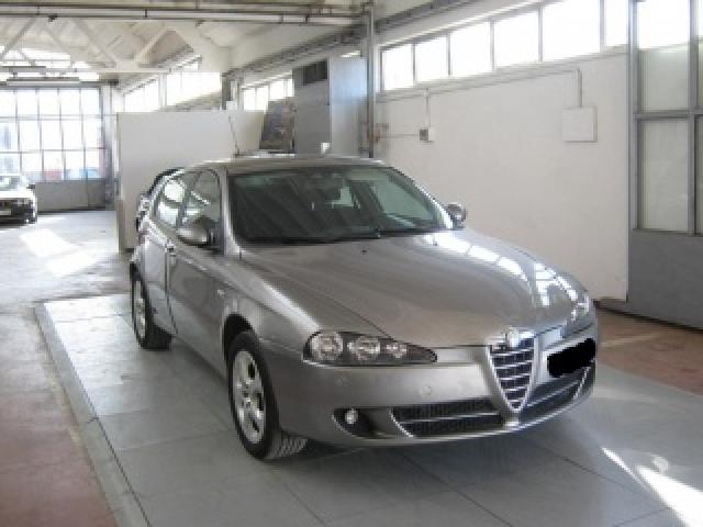 Alfa Romeo 147 1.6 16v Ts 5 Porte Progr Metano 