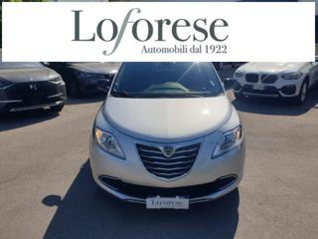 Lancia Ypsilon 1.2 69 Cv 5 Porte Gold 