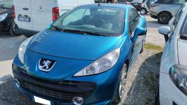 Peugeot 207 1.6 Hdi 110cv Cc Féline 