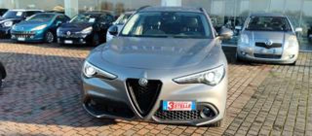 Alfa Romeo Stelvio 2.2 Turbodiesel 180 Cv At8 Q4 Executive 