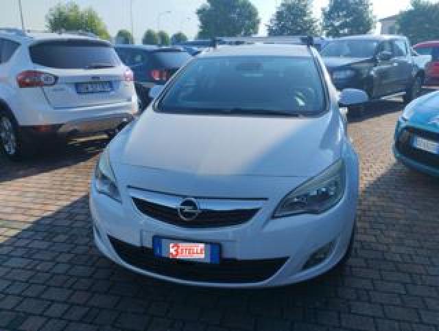 Opel Astra 1.7 Cdti 110cv Sports Tourer Cosmo 