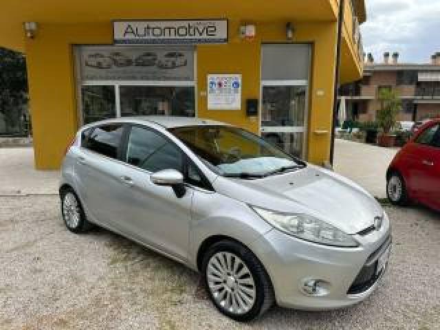 Ford Fiesta 1.2 5 Porte Bz.- Gpl Titanium 