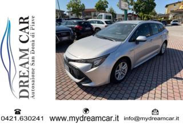 Toyota Corolla Touring Sports 1.8 Hybrid Business 