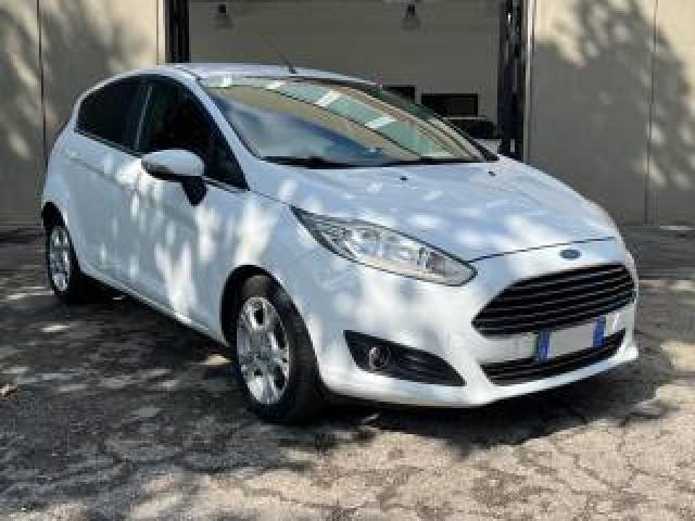 Ford Fiesta 1.4 5p. Bz.- Gpl Titanium 