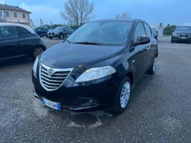 Lancia Ypsilon 1.2 69 Cv 5 Porte S&s Platinum 