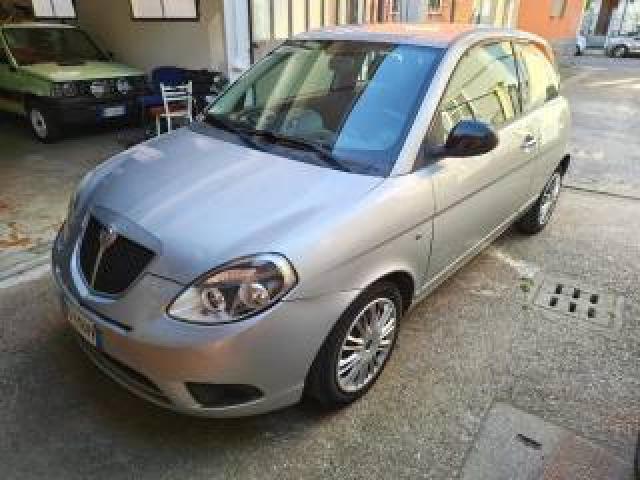 Lancia Ypsilon 1.2 69 Cv Elle Euro 5 Neopatentati  