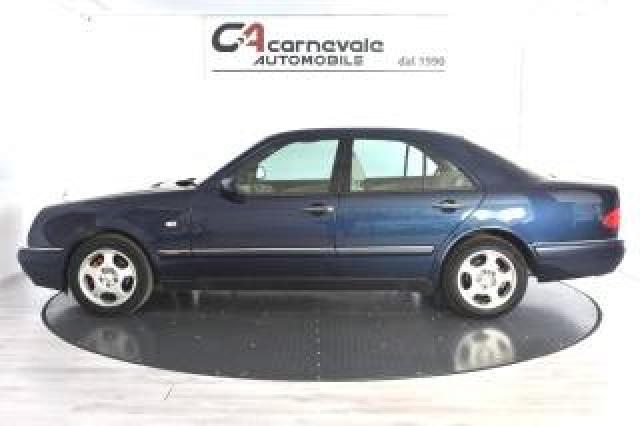 Mercedes Benz E 200 Elegance-67.188km-Climatronic-Airbag- Splendida 