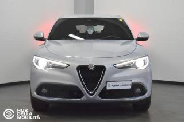 Alfa Romeo Stelvio 2.2 Turbodiesel 190 Cv At8 Q4 Super Business 