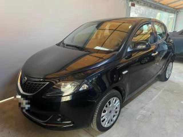 Lancia Ypsilon 1.0 Firefly 5 Porte S&s Hybrid 70cv 