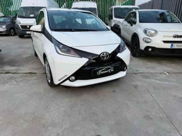 Toyota Aygo 1.0 Vvt-I 69 Cv 5 Porte X-Play Tss Mmt 