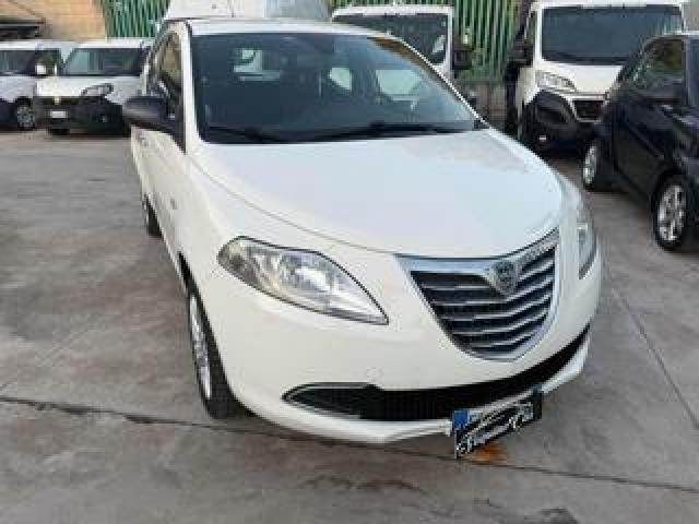 Lancia Ypsilon 0.9 Twinair 85 Cv 5 Porte Metano Ecochic Gold 