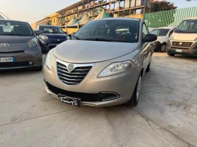 Lancia Ypsilon 1.3 Mjt 16v 95 Cv 5 Porte S&s Gold 