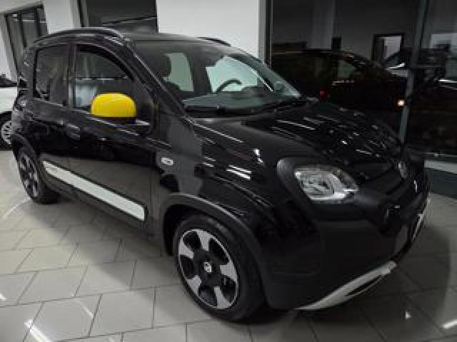 Fiat Panda 1.0 Firefly S&s Hybrid Pandina 