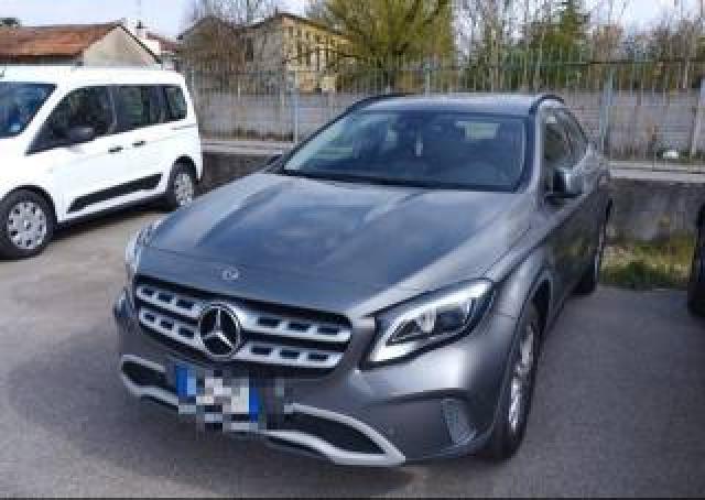 Mercedes Benz Gla 180 D Automatic Business  