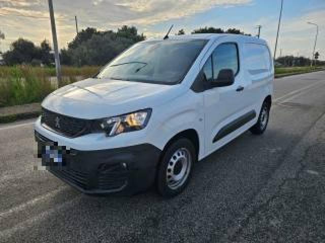 Peugeot Partner Bluehdi 100 S&s Pc Premium 