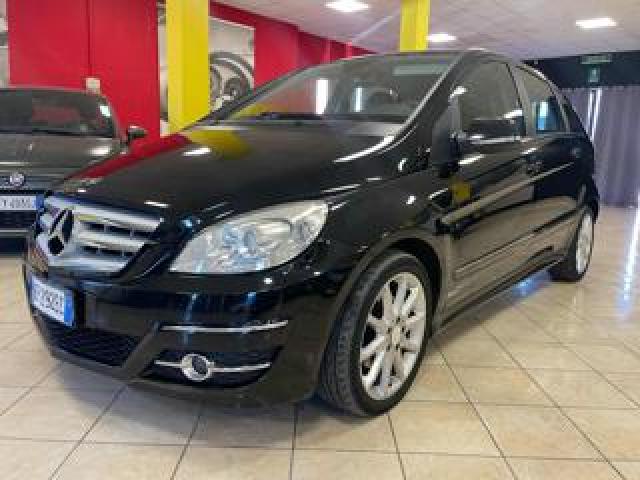 Mercedes Benz B 180 Cdi Premium*cambio Automat/pdc/bluetooth/ok Neo P 
