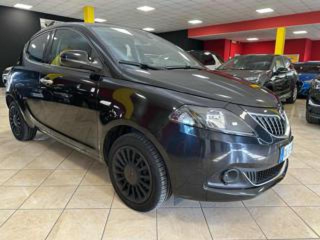 Lancia Ypsilon 1.0 5 Porte S&s Hybrid 
