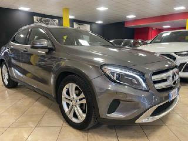 Mercedes Benz Gla 200 D Automatic 4matic Executive 