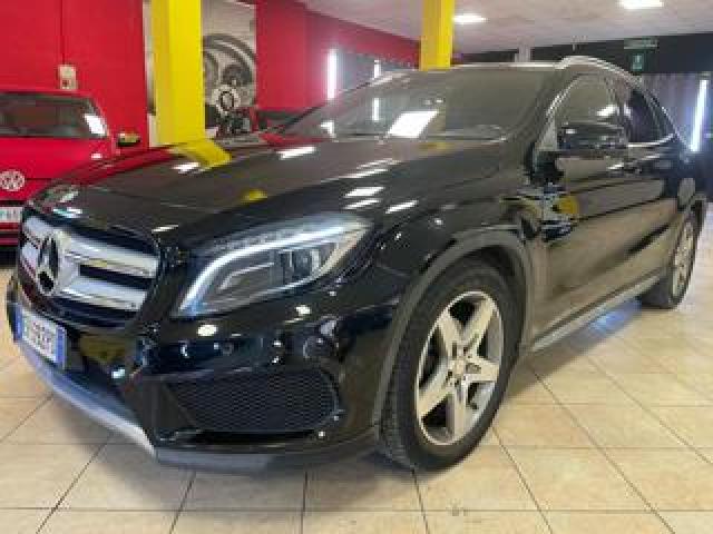 Mercedes Benz Gla 200 Cdi Premium*automatica/navi/led* 