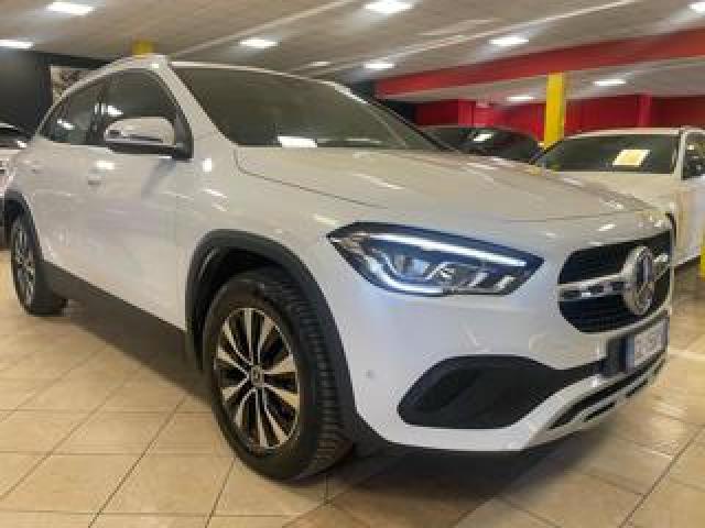 Mercedes Benz Gla 250 E Hybrid Eq Premium Led/navi/pelle* 